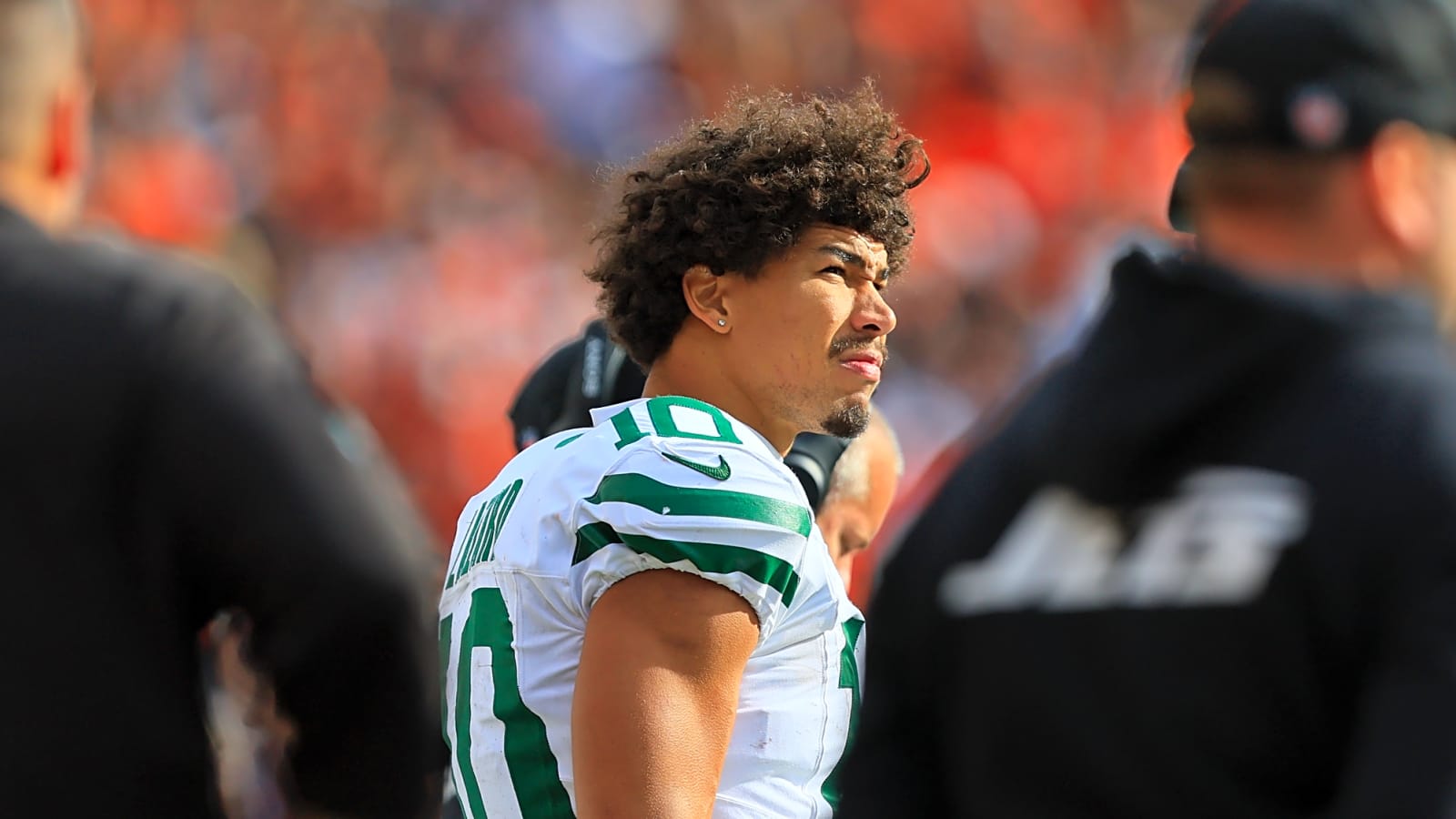 Jets Cut Allen Lazard, Signaling End of Rodgers Era