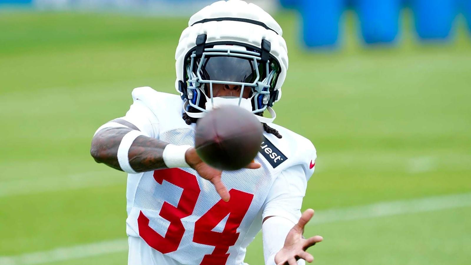 Giants Release S K’Von Wallace, Place CB T.J. Moore On IR