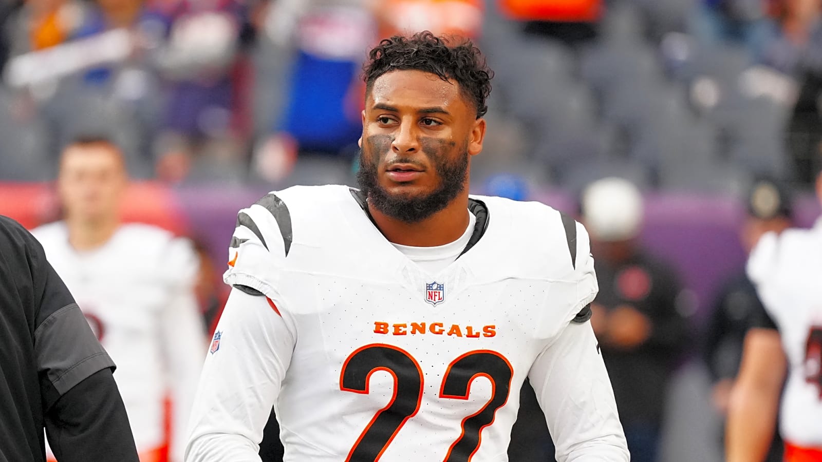 Bills Releasing S Geno Stone