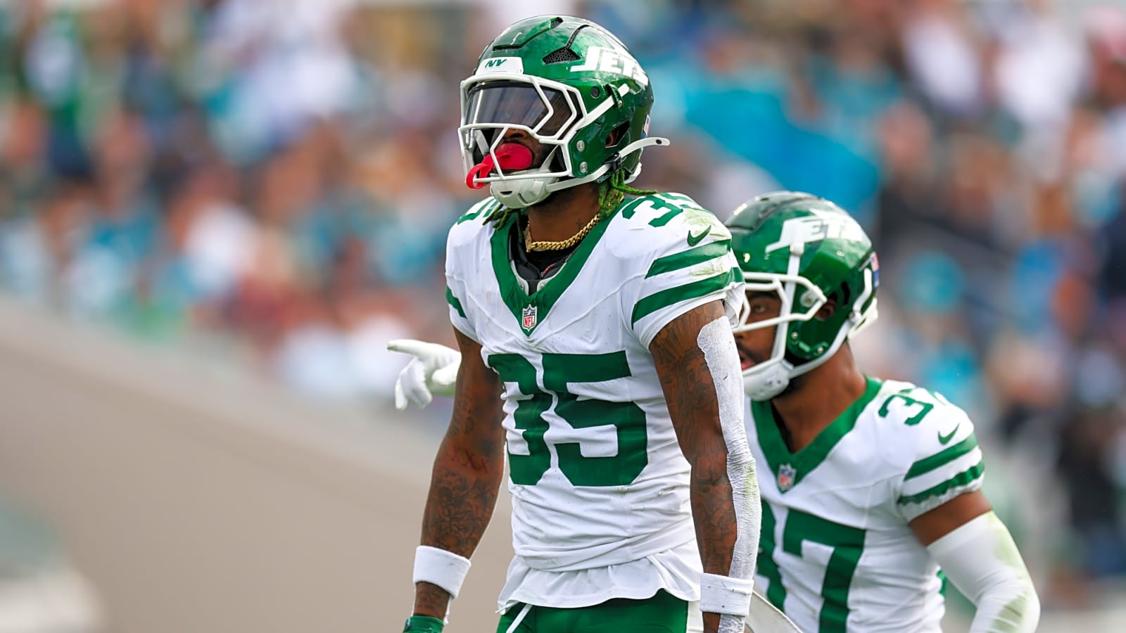 Texans Host Four Players For Tryouts Including DB Jalen Mills