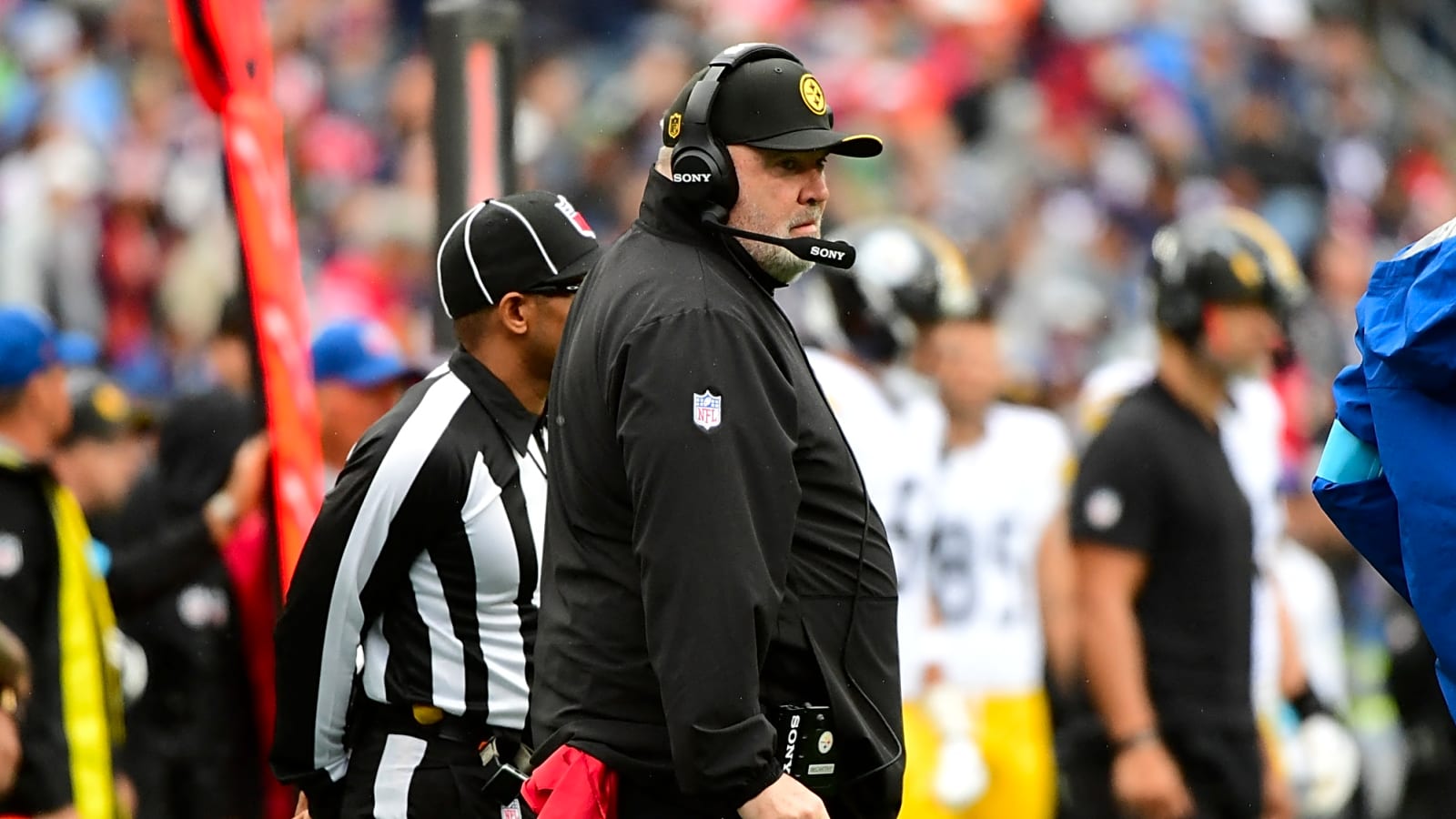 Steelers looking to simplify offense after protection problems