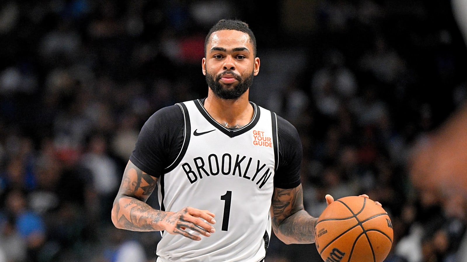 D’Angelo Russell signs 2-year, $13 million deal with Mavericks 