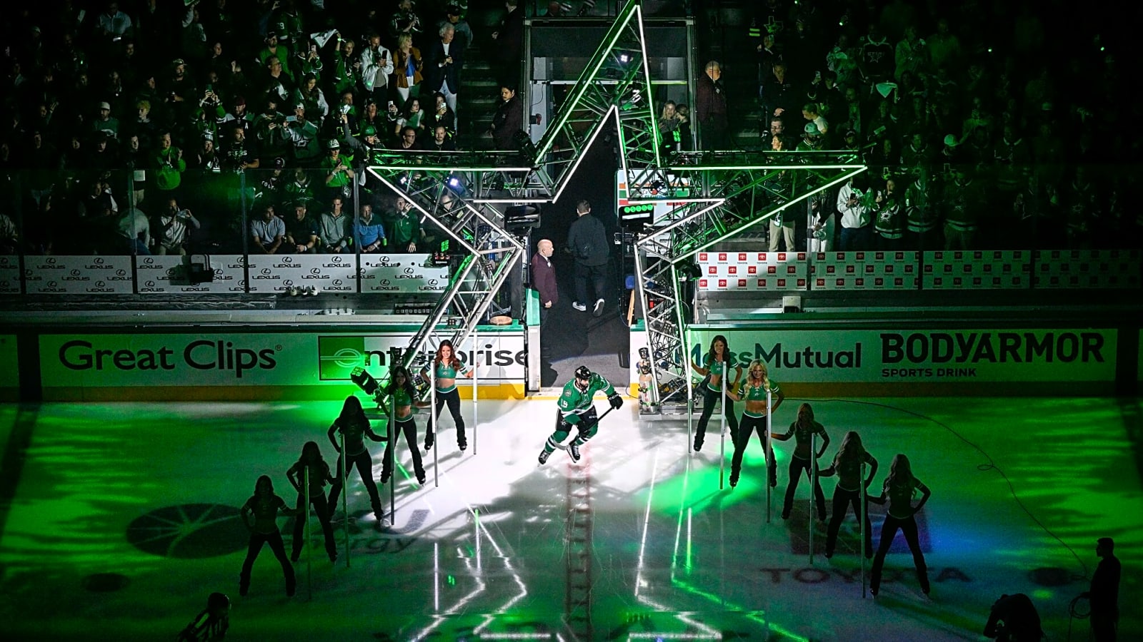 The Dallas Stars might dominate the Central by 10 points, says insider