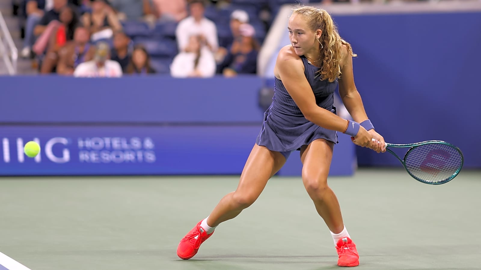 Mirra Andreeva’s 'Neutrality' Questioned After Receiving Award From Vladmir Putin