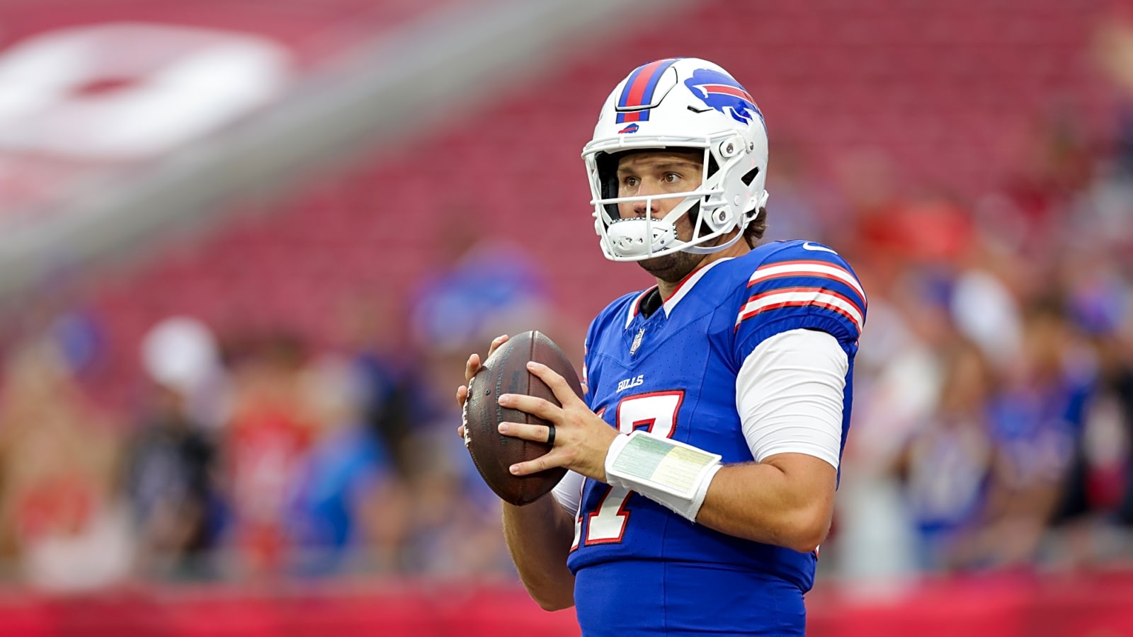 NFL’s 5 major award winners will wear different uniforms next season