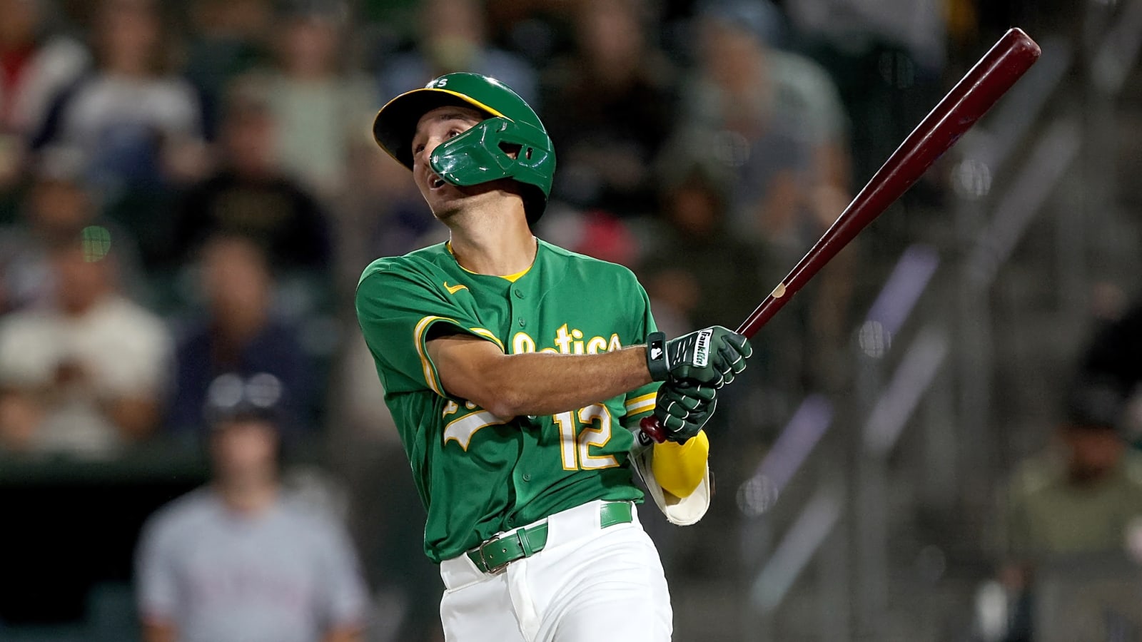 A’s win back-to-back series after Williams triple