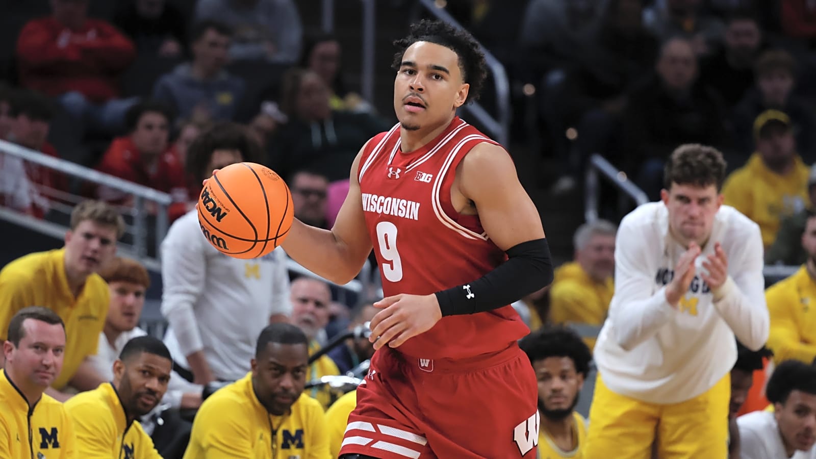 Former Wisconsin Badgers Star Signed by Utah Jazz as Undrafted Free Agent