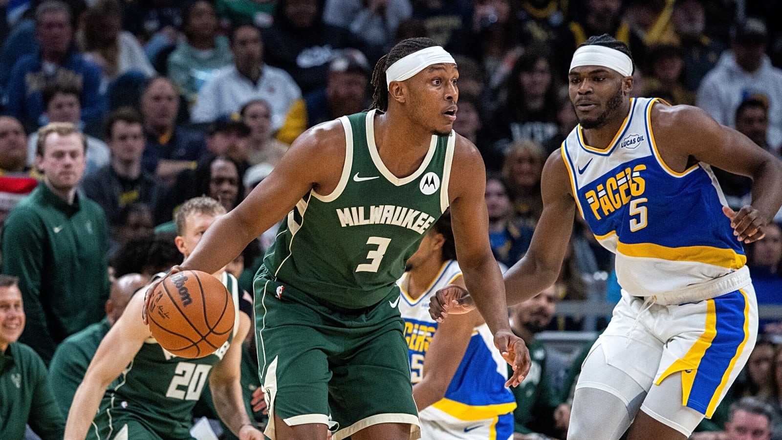 NBA Notes: Bucks, Myles Turner, Bulls, Jalen Smith, Pistons