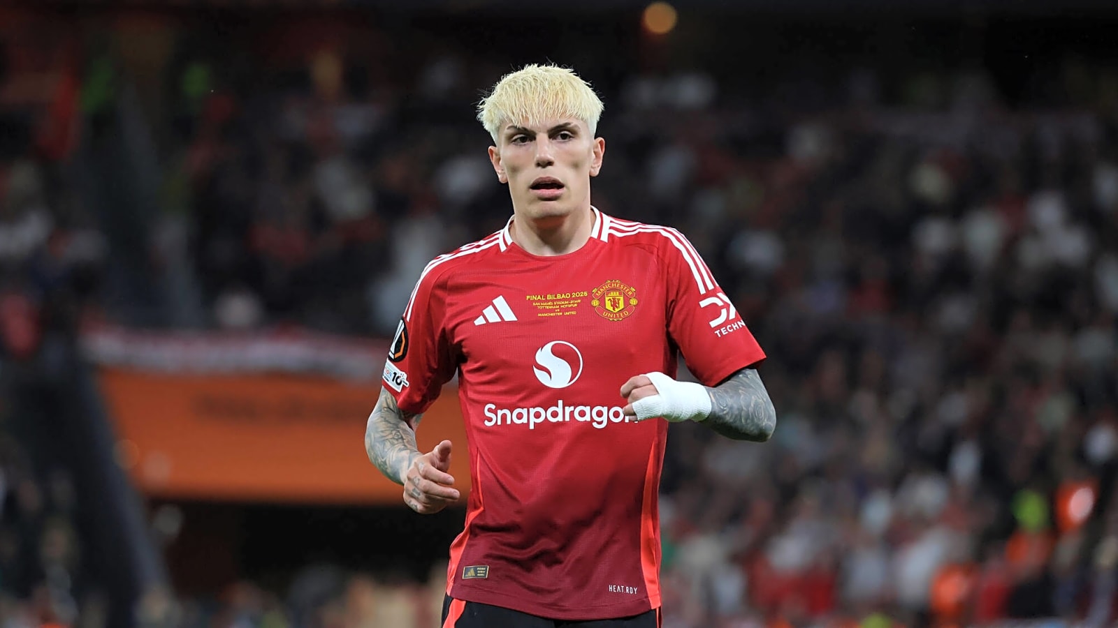 Numerous top clubs including Aston Villa register interest in £50.4m Man Utd star