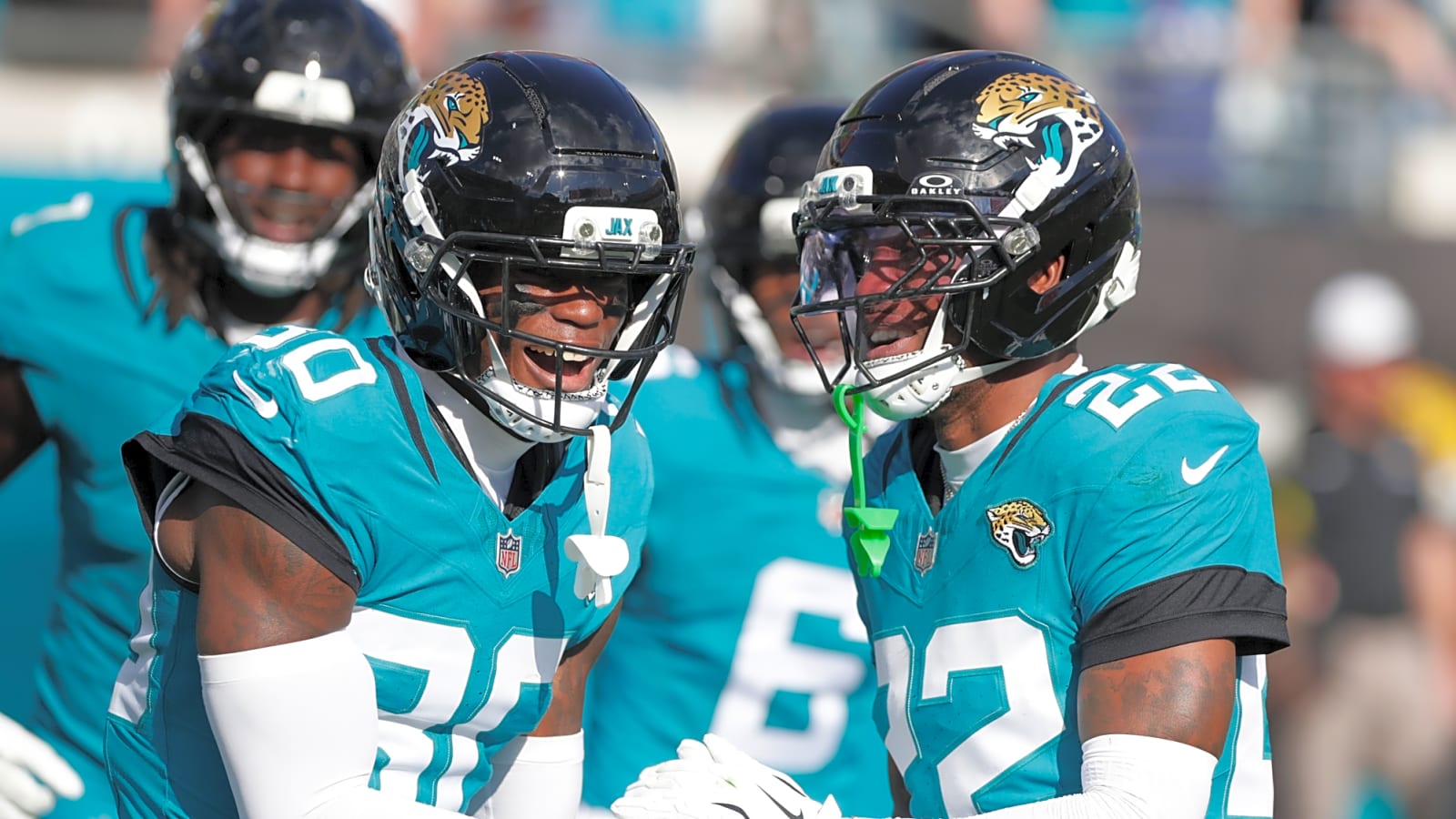 49ers Interested In CB Montaric Brown & LB Kaden Elliss