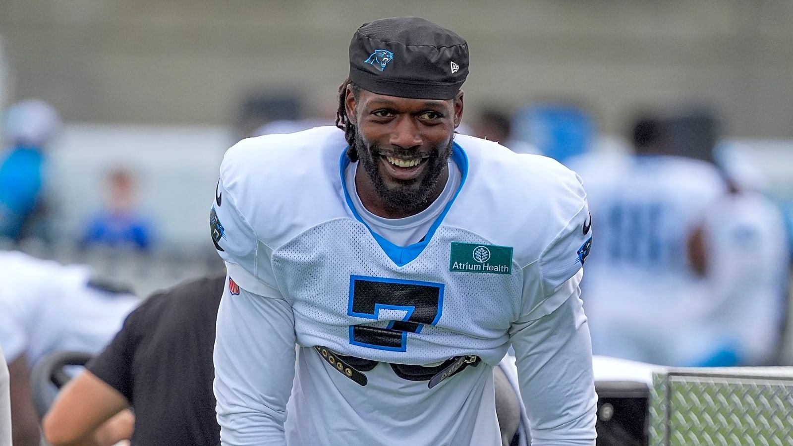 Browns Hosting Jadeveon Clowney For Visit