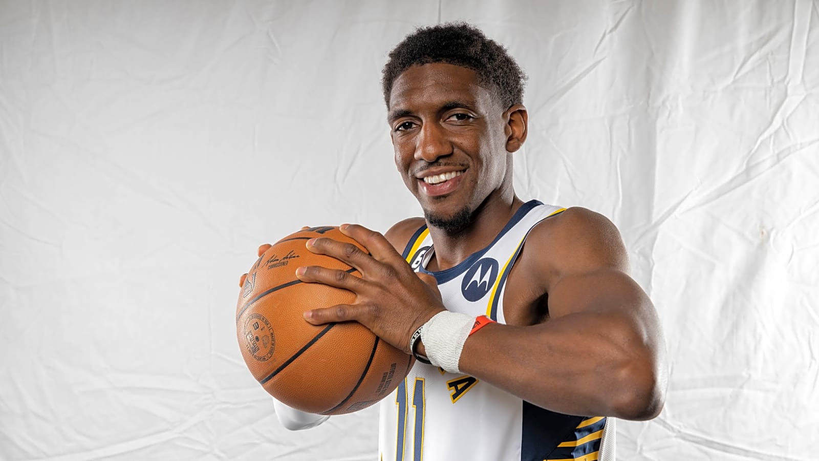 EXCLUSIVE: 'My Friends Texted Me': Langston Galloway Speaks on James Harden Handing Him His Welcome to the NBA Moment