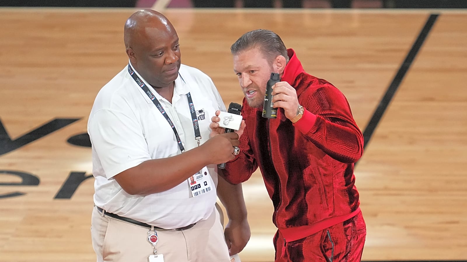 Conor McGregor hits out at 'dumbass' Khabib Nurmagomedov amid NFT controversy