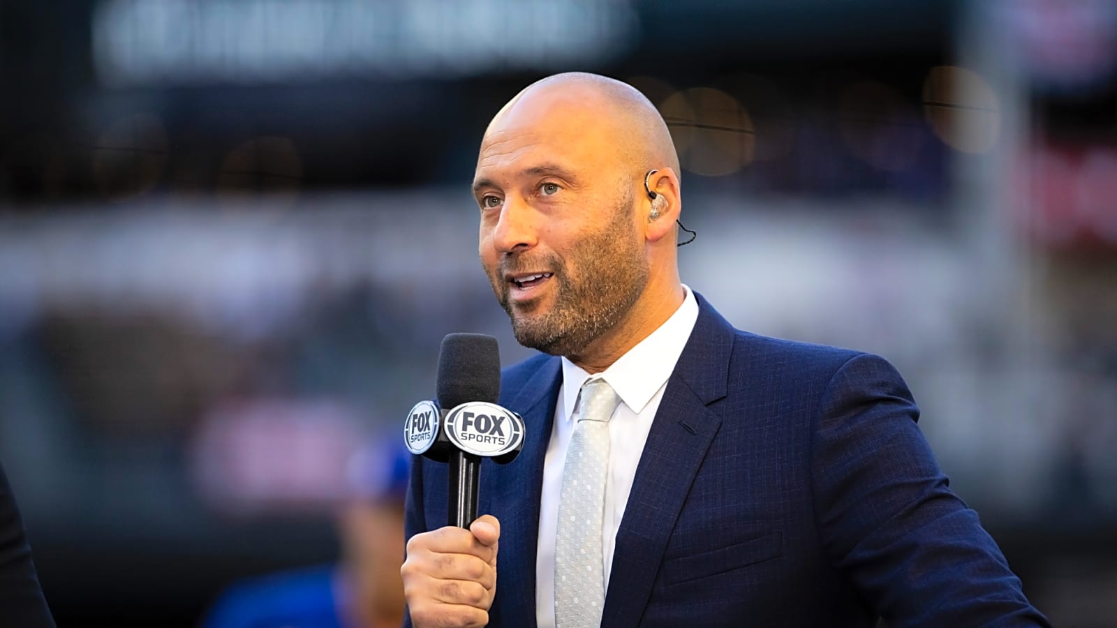 Derek Jeter delivers a concerning assessment of the Dodgers amid NLCS