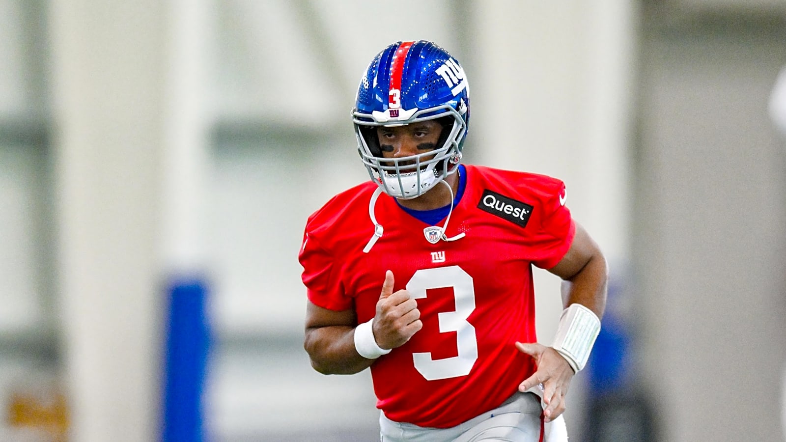 'Russell Wilson is a Better Leader Than Aaron Rodgers': Giants Analyst Delivers a Cold Reality Check to the Pittsburgh Steelers