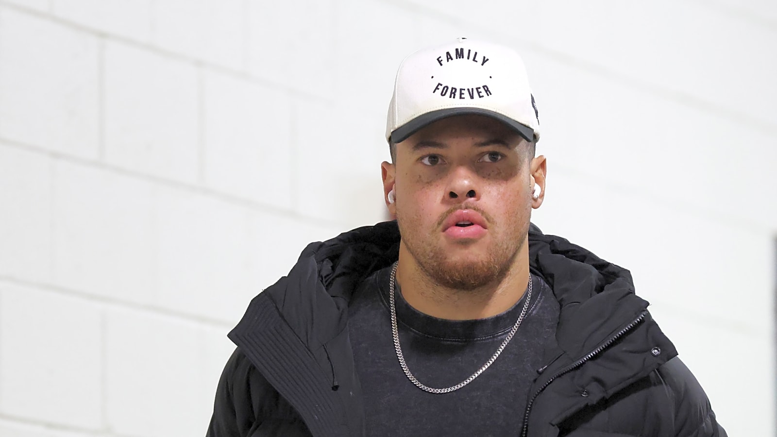 Steelers Get Important Update On Alex Highsmith