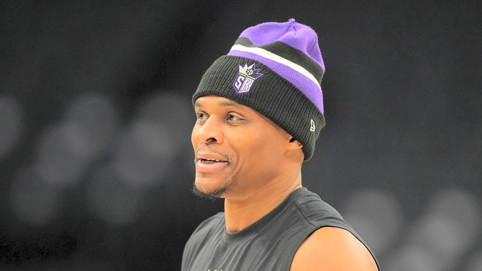 Russell Westbrook Has Security Guard Fighting Laughter While Singing Whitney Houston