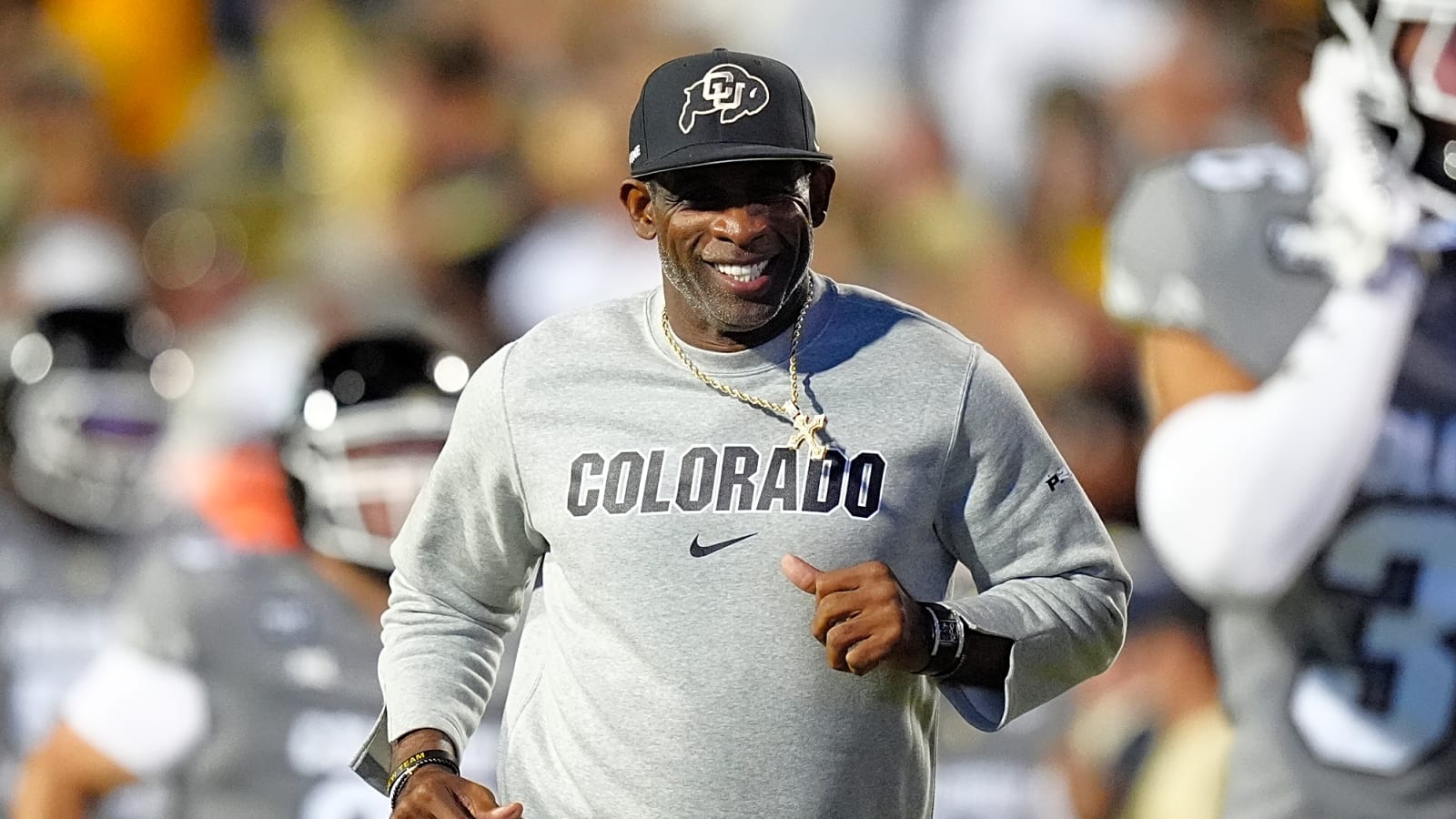 Deion Sanders Gives Up on Campaigning for Son Shedeur & Sends Vital Message to Joe Flacco
