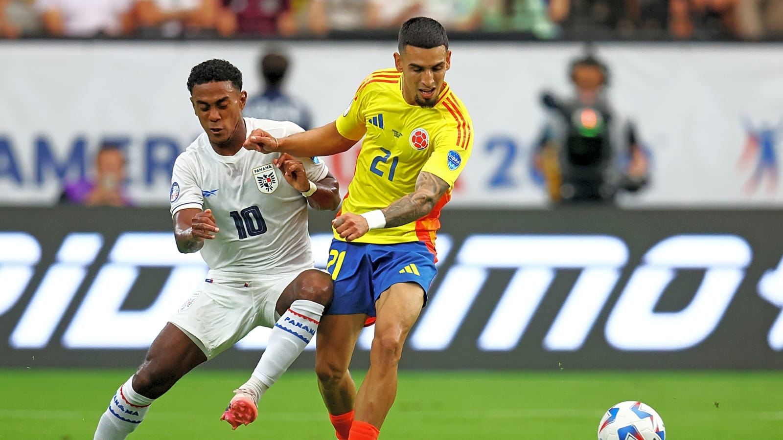 Liverpool, Man United and Chelsea want 29-year-old South American who is 'something special'