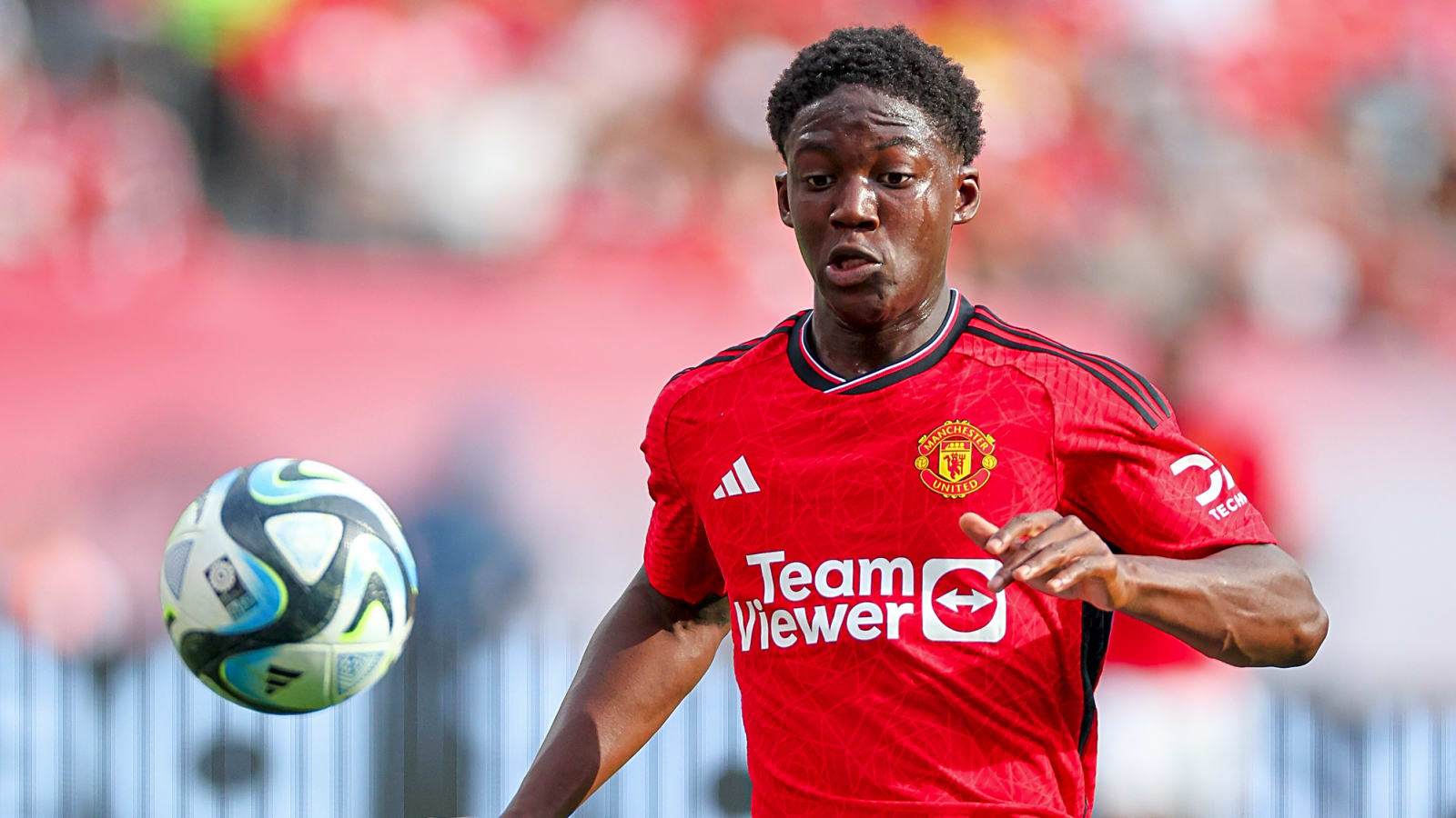 Kobbie Mainoo officially gets new shirt number