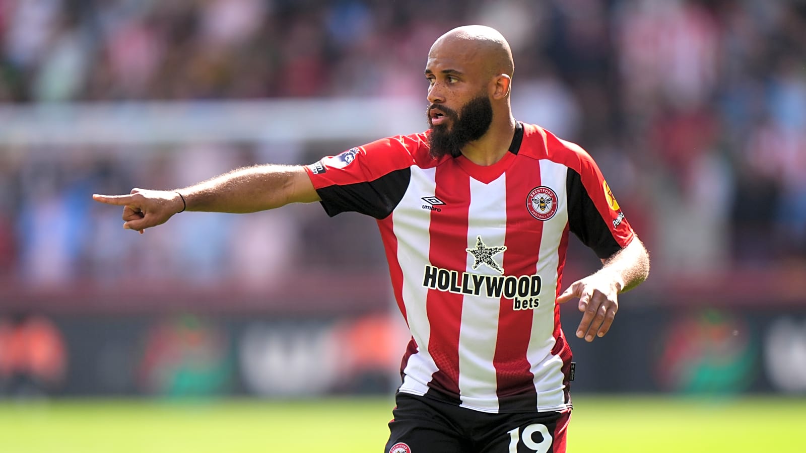 Manchester United earmark two alternatives to Brentford star Bryan Mbeumo