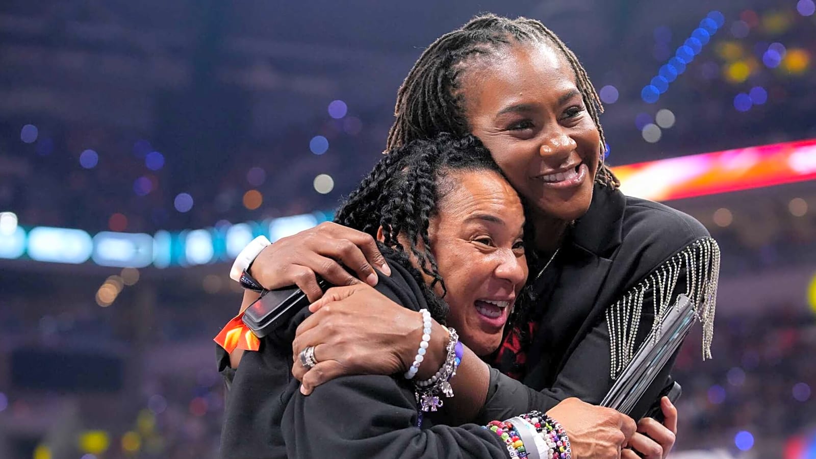 Kylie Kelce and Wanda Sykes Want Dawn Staley Involved in Philadelphia’s WNBA Expansion Team
