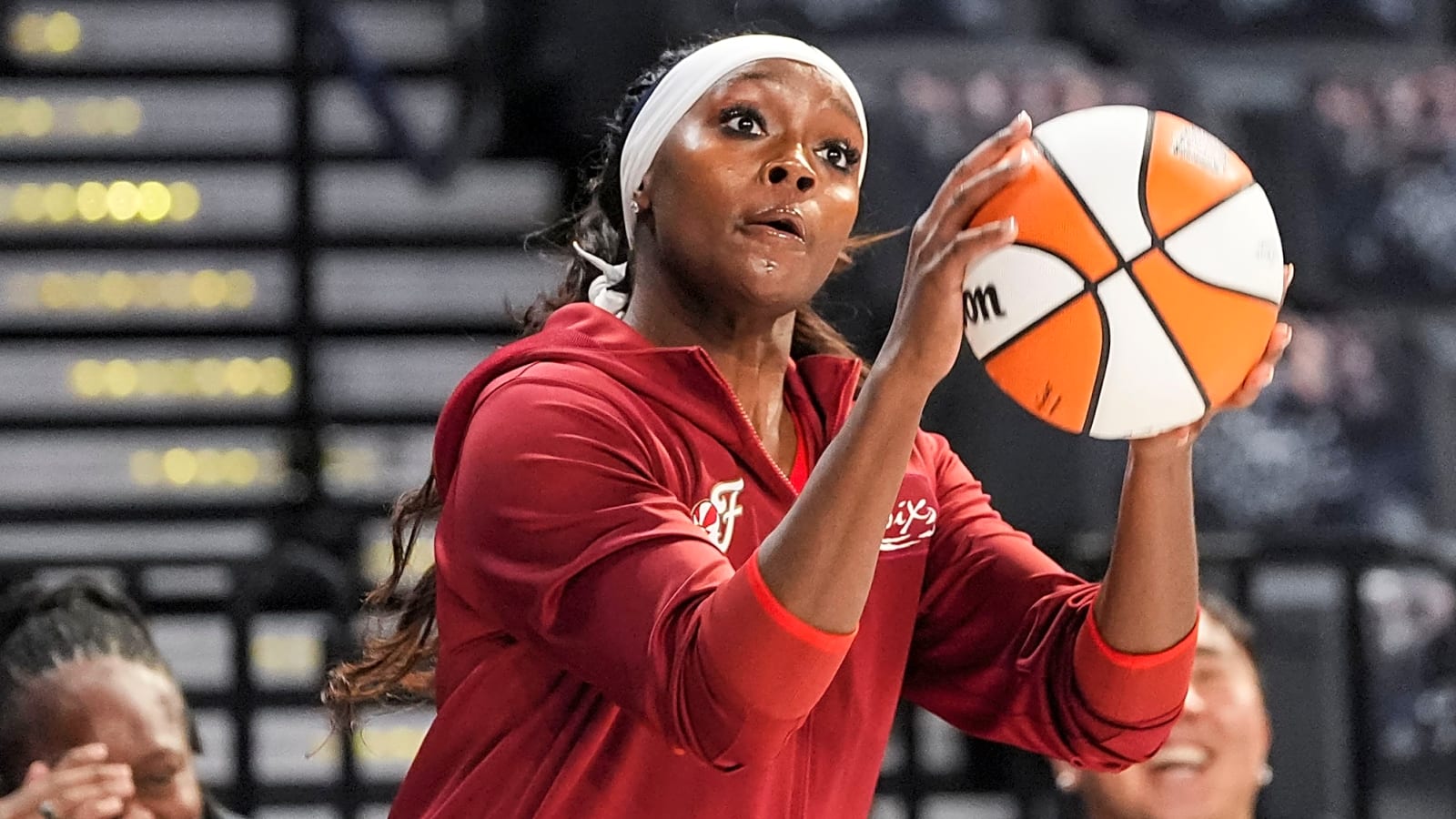 Indiana Fever's Raven Johnson apologizes for her comments about A'ja Wilson