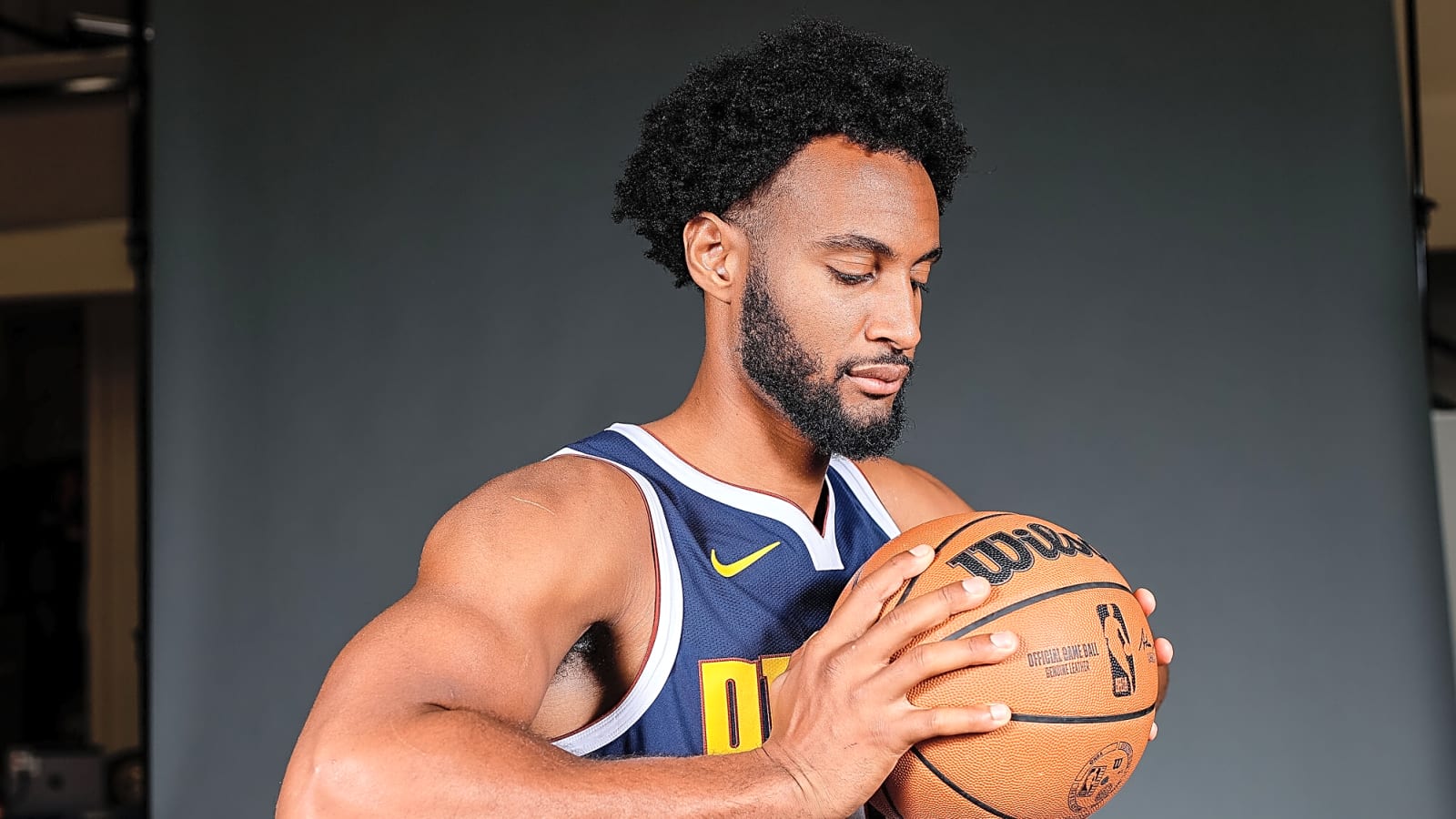 Warriors Convert Braxton Key To Standard Contract