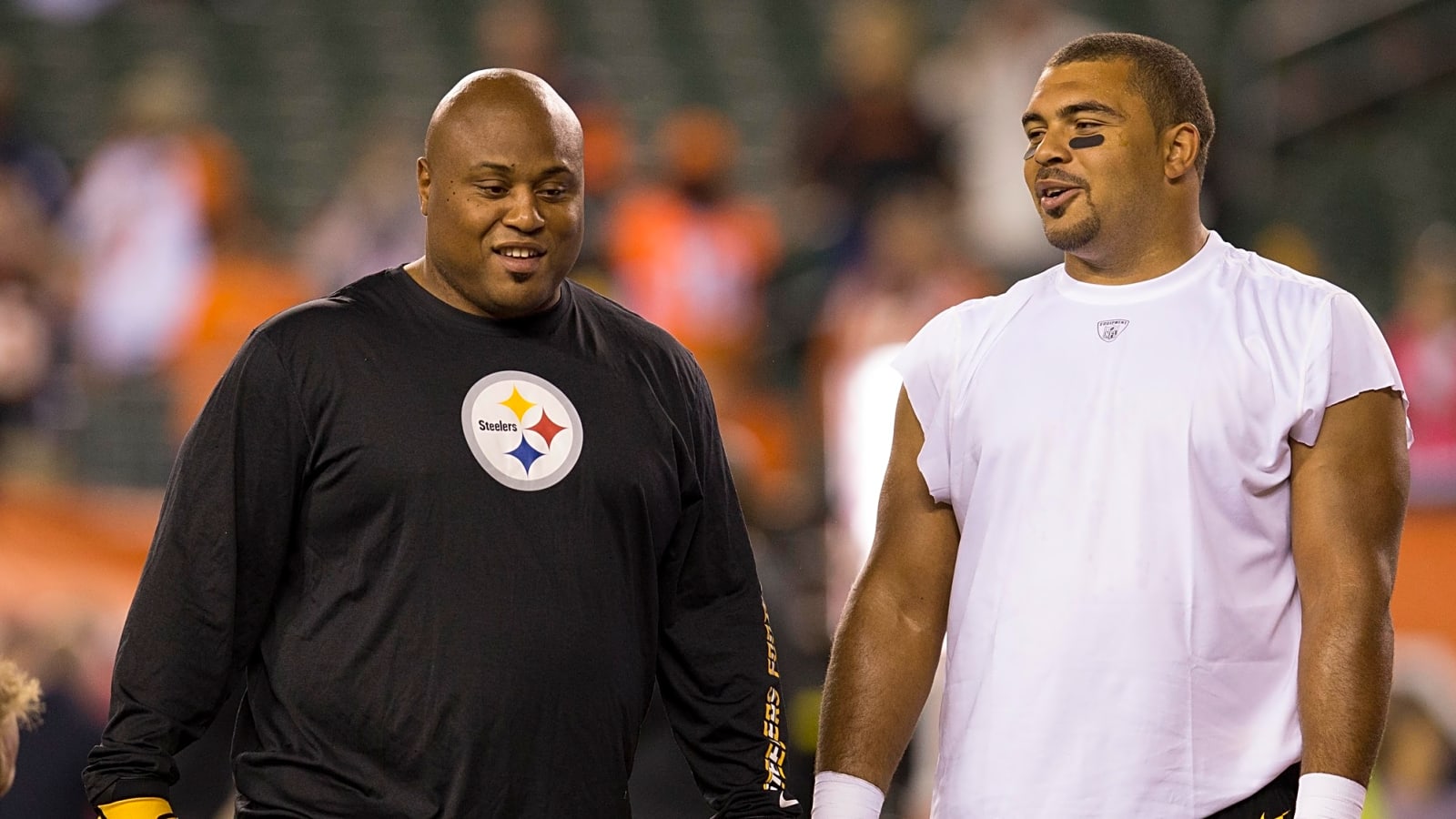 Steelers Great Casey Hampton Shares The Massive Difference Between Mike Tomlin And Bill Cowher