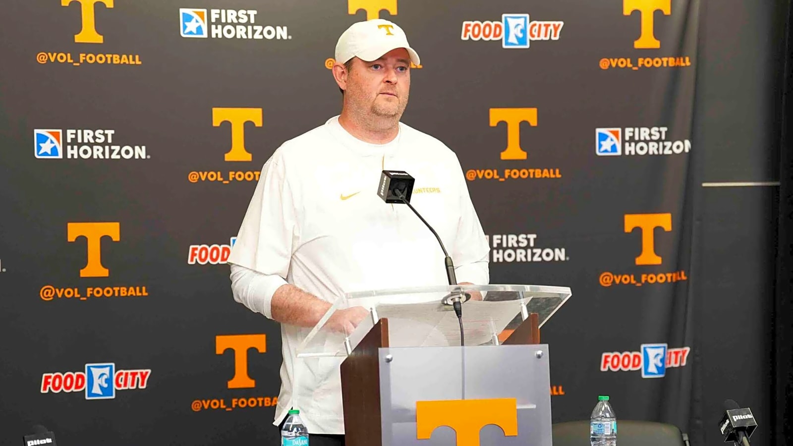 National media outlet completely forgets Josh Heupel exists by failing to include Tennessee&#39;s head coach in their latest rankings