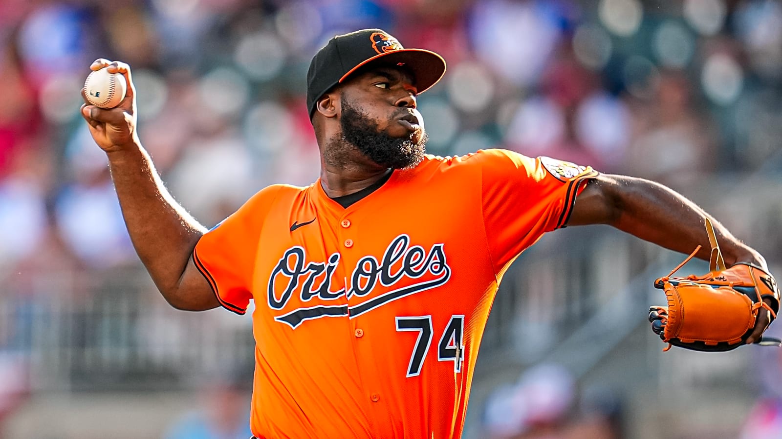 Orioles place All-Star closer on injured list