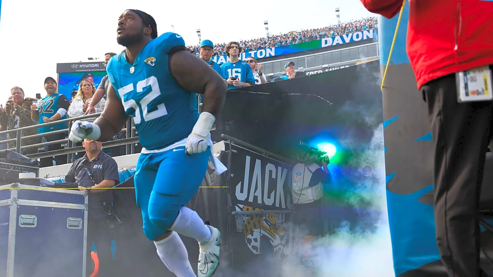 AFC Notes: DaVon Hamilton, Woody Marks, Jaguars, Texans, Titans