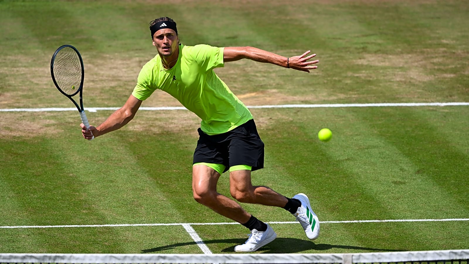 'I&#39;m f**king tired of you': Alexander Zverev’s hilariously brutal message to Taylor Fritz