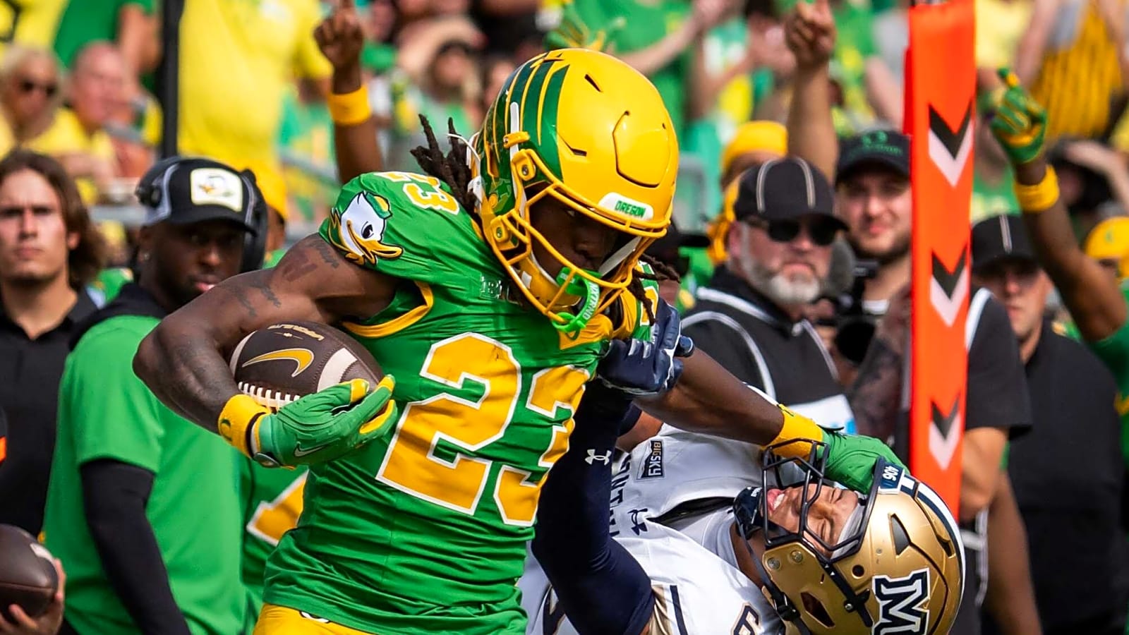 The Oregon Ducks show off impressive running back depth without star RB Noah Whittington and the team may have a freshman standout who is worthy of more carries