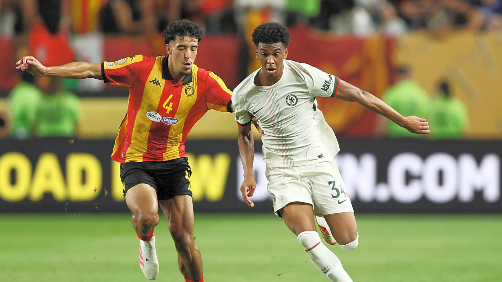 Report: Tottenham one of three Premier League clubs weighing up move for 'interesting' Chelsea star