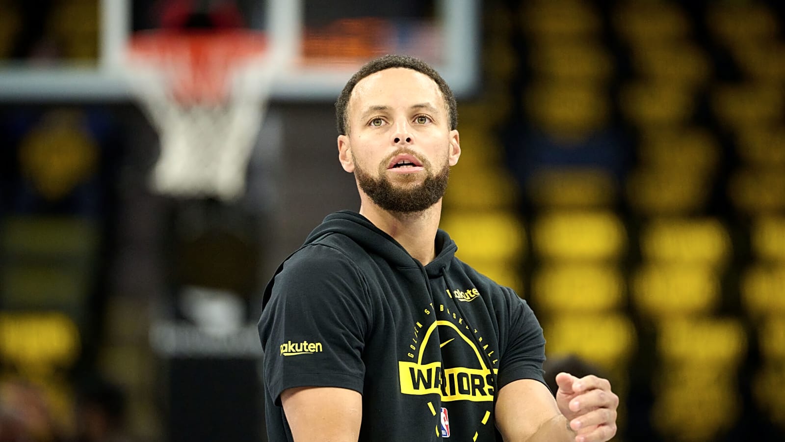 Stephen Curry Makes Personal Announcement for $436B Business on Sunday
