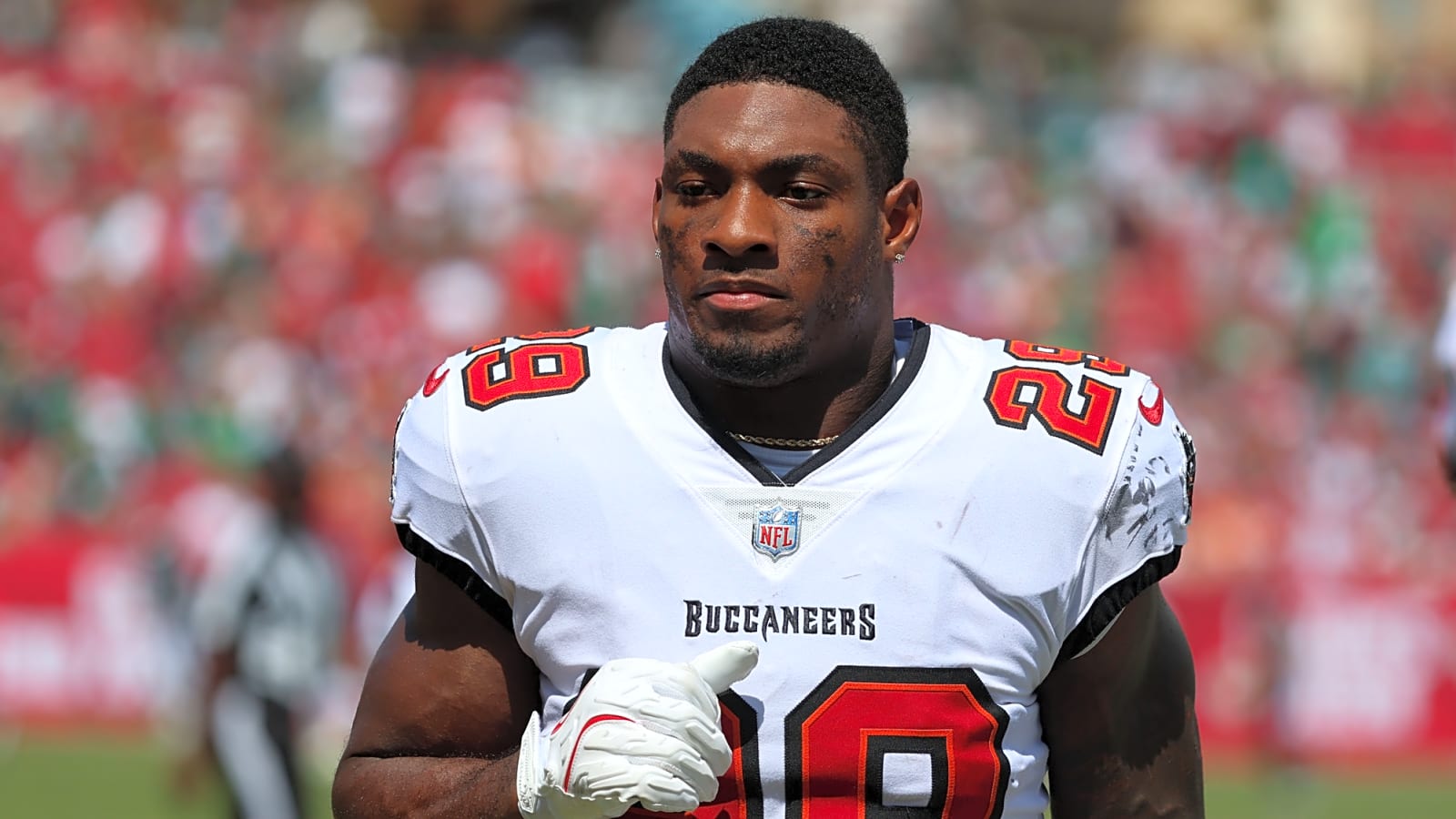 Lions To Sign DB Christian Izien