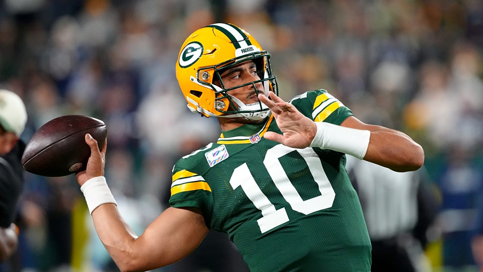 Cowboys Corralled: Packers Win in Primetime