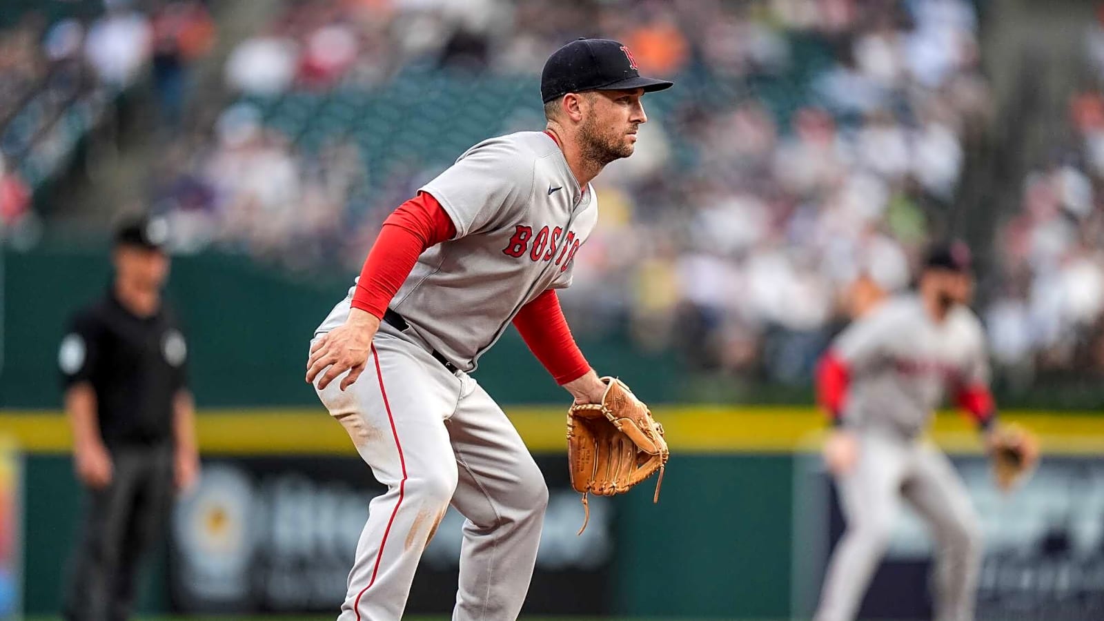 Alex Bregman open to extension talks with Red Sox