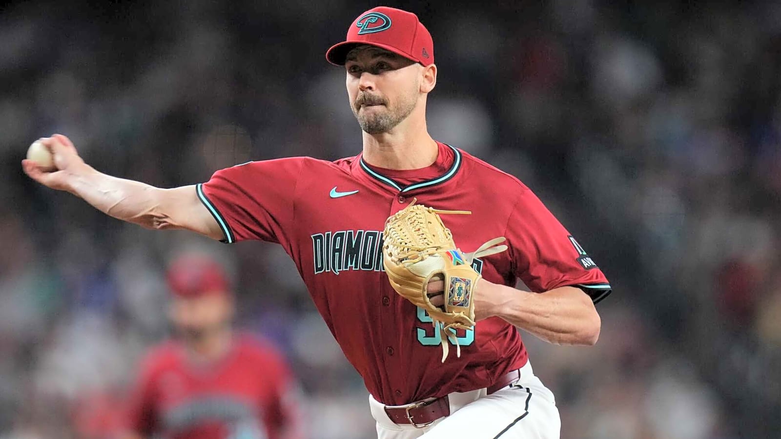 Diamondbacks designate right-hander for assignment