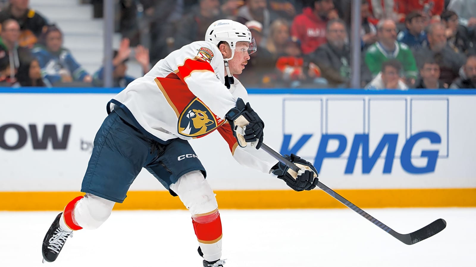Oilers prospect Rudolfs Berzkalns models game after Aleksander Barkov