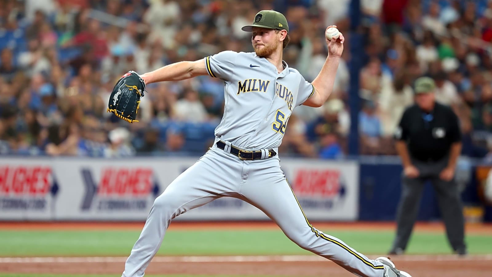 Blue Jays select Eric Lauer, designate Casey Lawrence for assignment