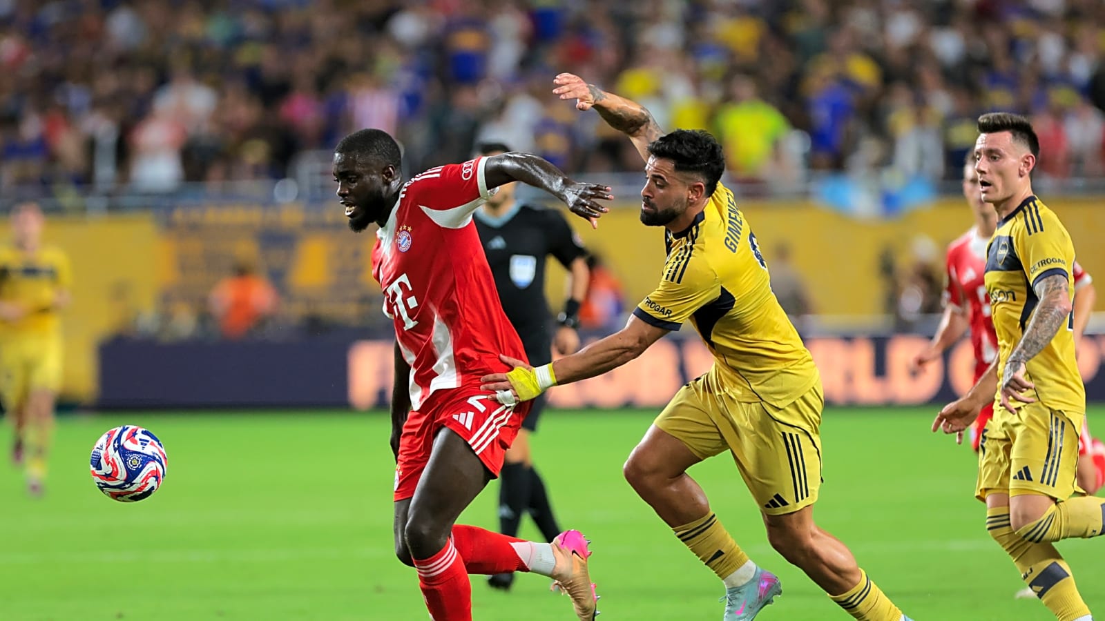 Liverpool & Chelsea keen on 'very complete' star, but they need to pay €16m-a-year