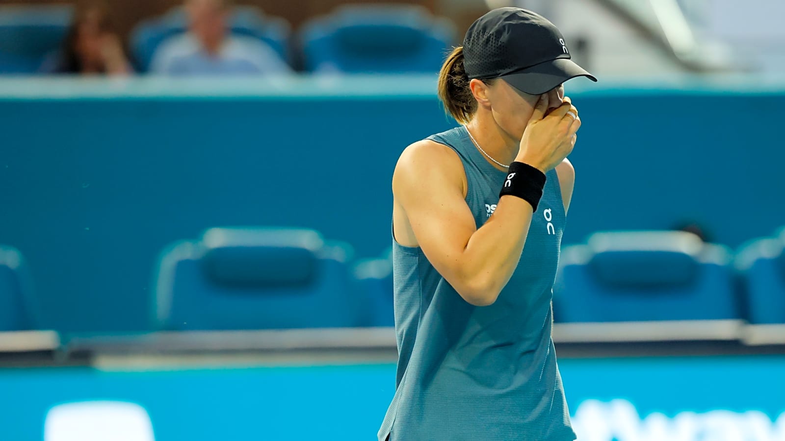 'Very excited for this new chapter': Iga Swiatek officially adds Francisco Roig as her new coach ahead of clay court return