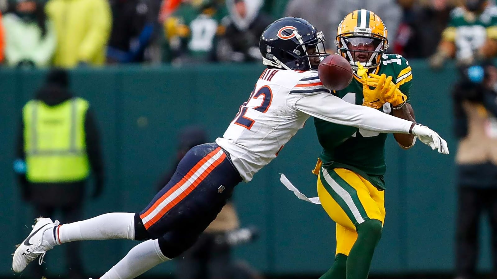 Bears Cut Six Players, Place CB Terell Smith On IR
