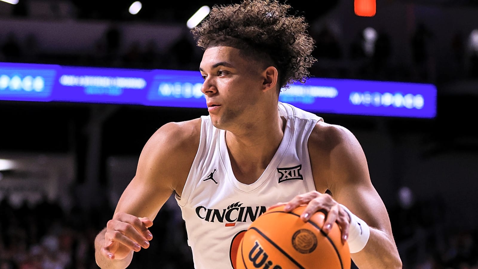 Cincinnati’s Dan Skillings Sets Portal Visit to In-Conference Foe