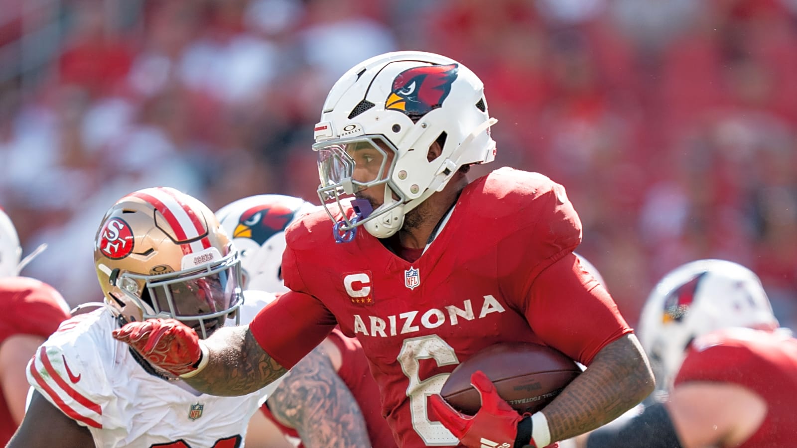 Cardinals Keeping RB James Conner & CB Sean Murphy-Bunting On Revised Contracts