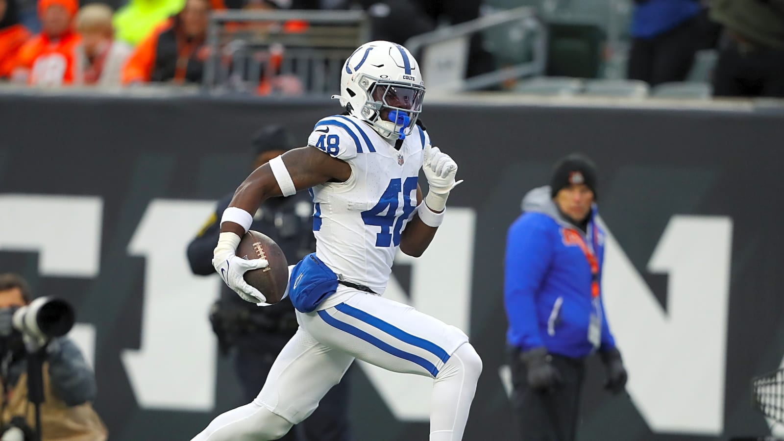 Dolphins Signing LB/S Ronnie Harrison To One-Year Deal