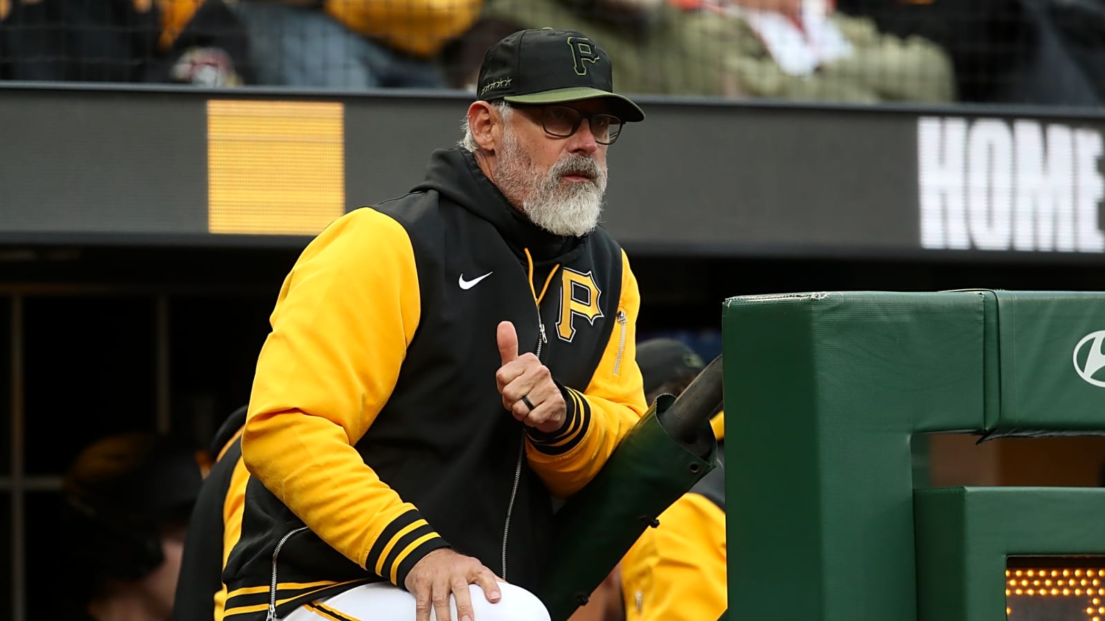 Pirates fire manager Derek Shelton