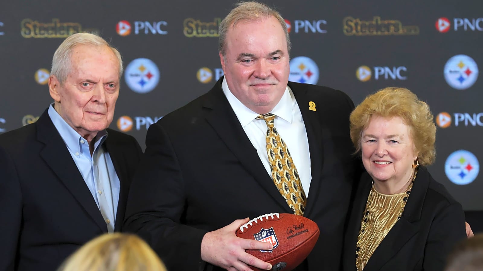 Steelers' new West Coast offense could mean departure of fan favorite